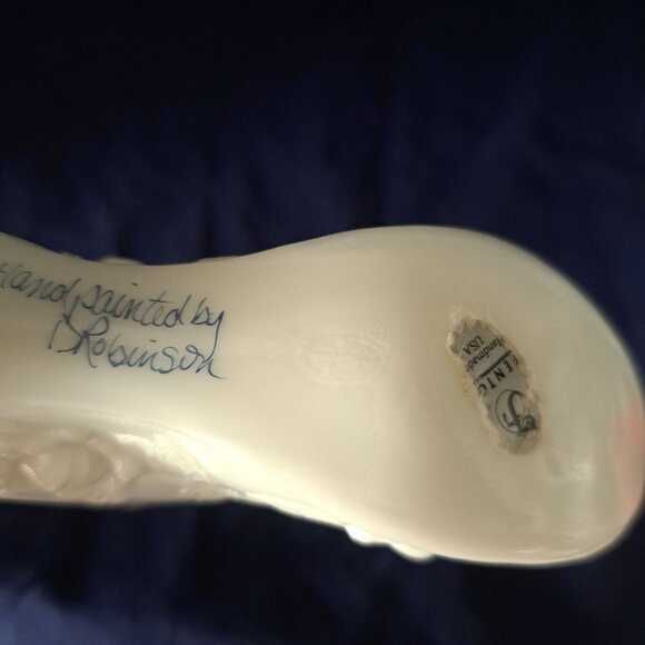 Fenton Cabbage Rose Slipper Shoe White Milk Glass Hand-Painted Signed Decorative - Picture 12 of 14